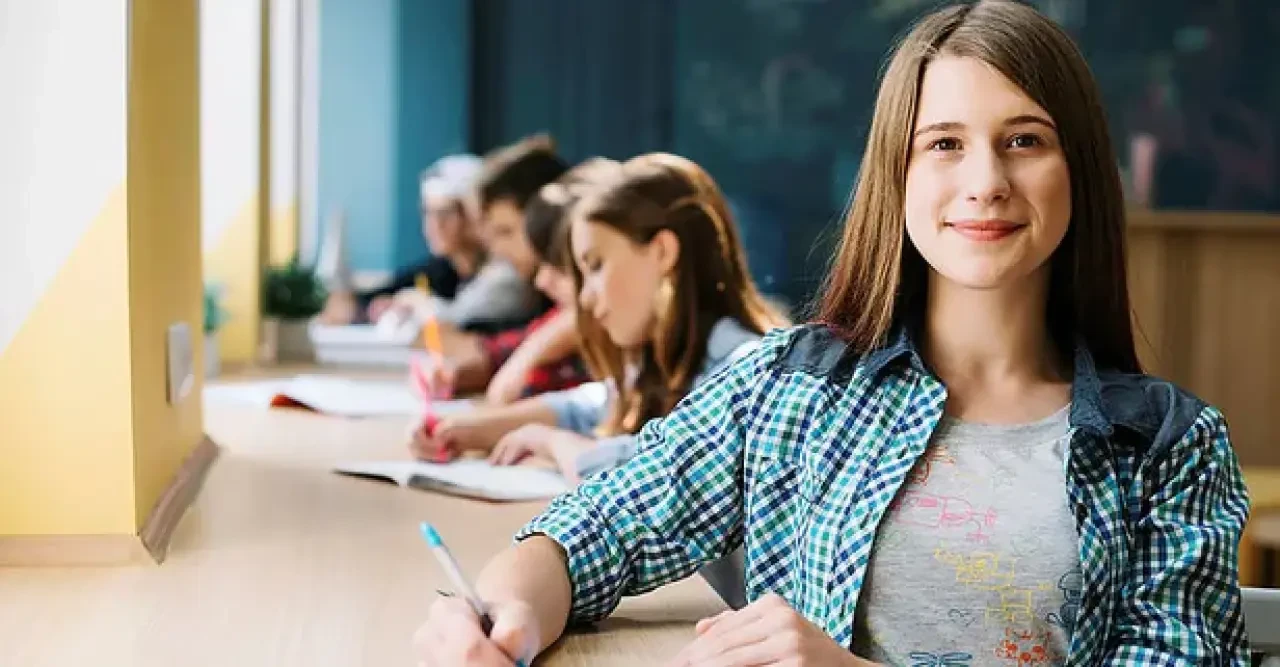 Rüyada Okul Görmek Ne Anlama Gelir? Uzmanlar Uyarıyor! 1