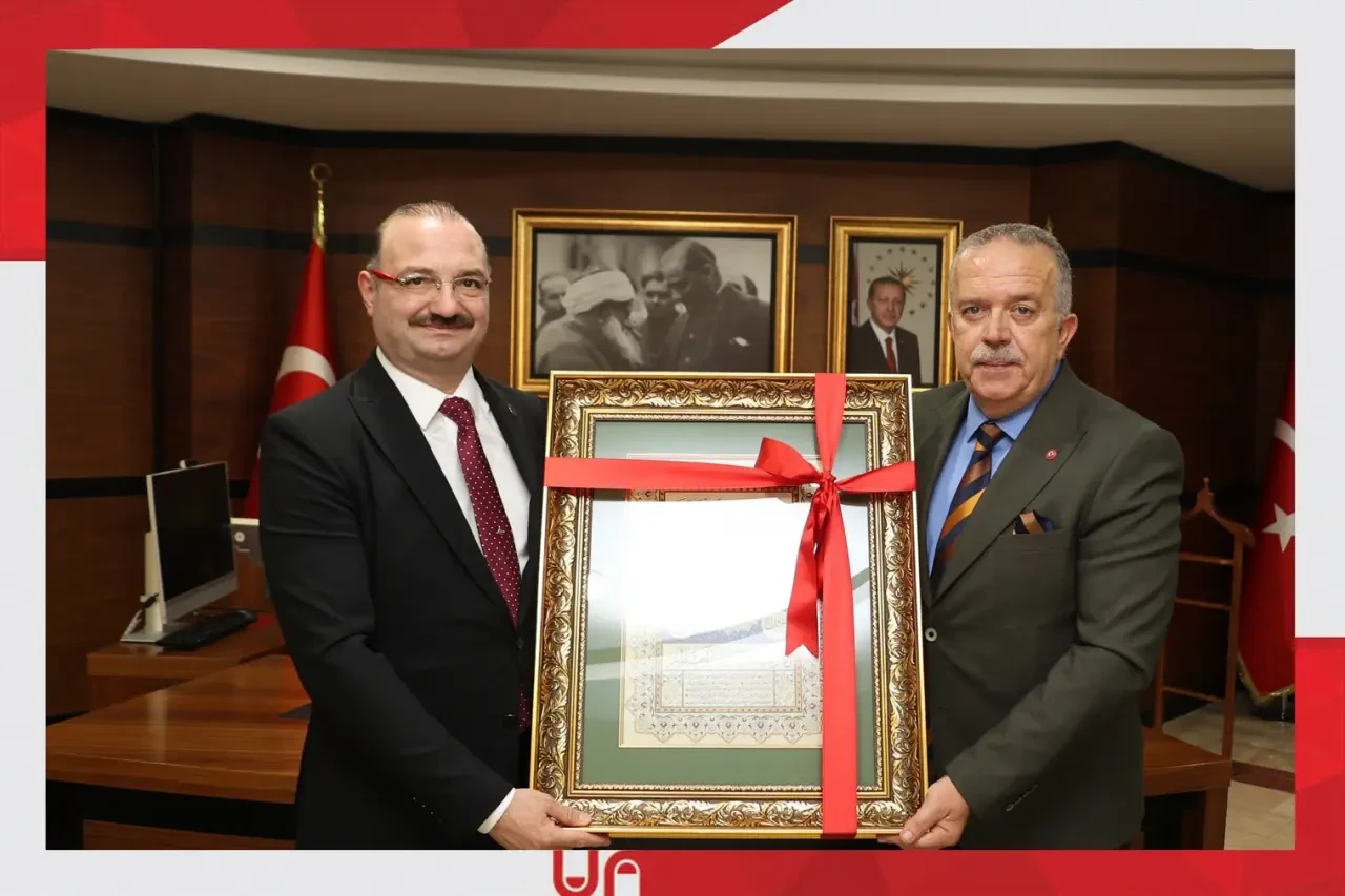 Turabi’ye Hacımüftüoğlun’danZiyaret 2