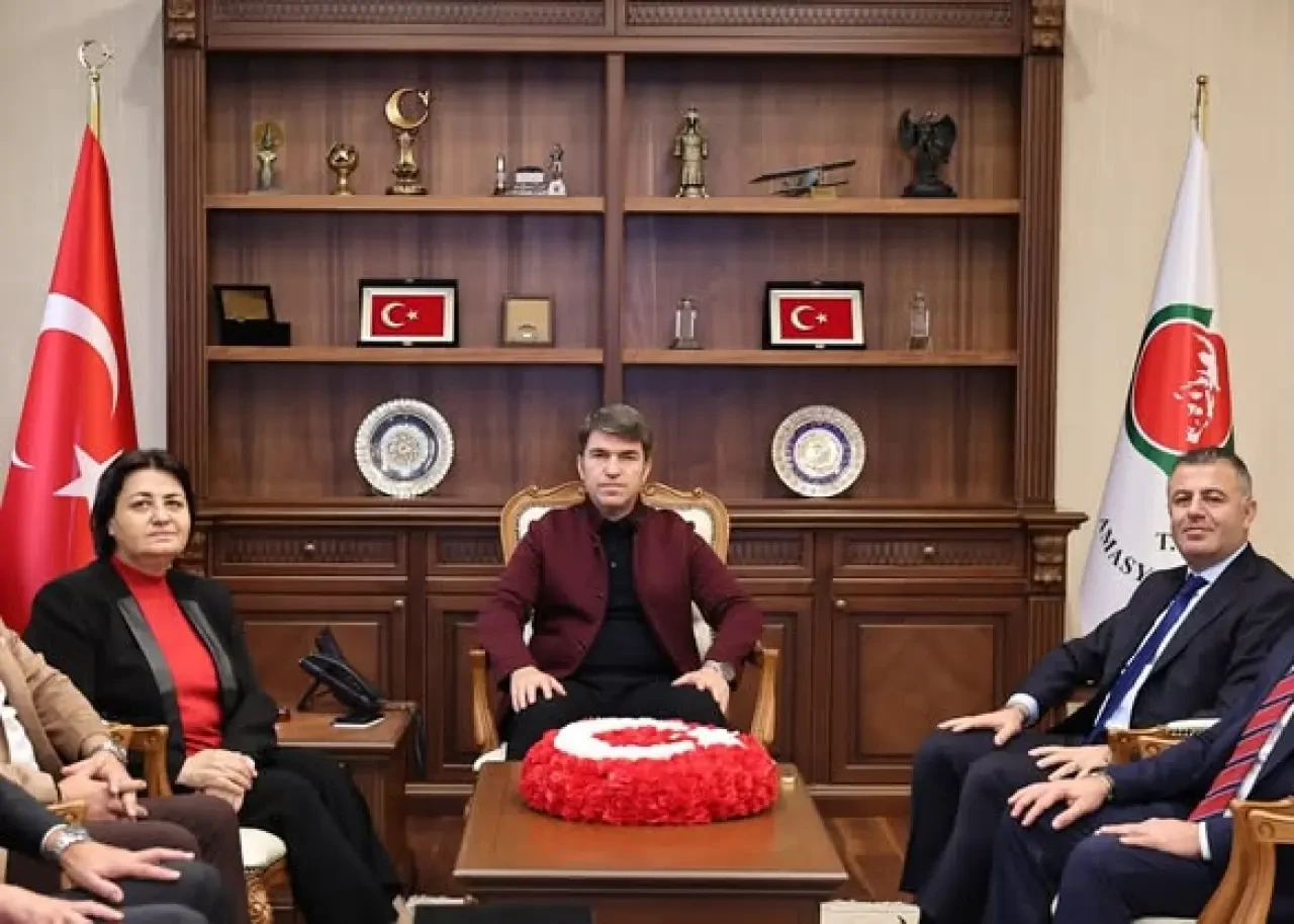 Vali Bakan’dan Balkan Göçmenlerine Ziyaret 1