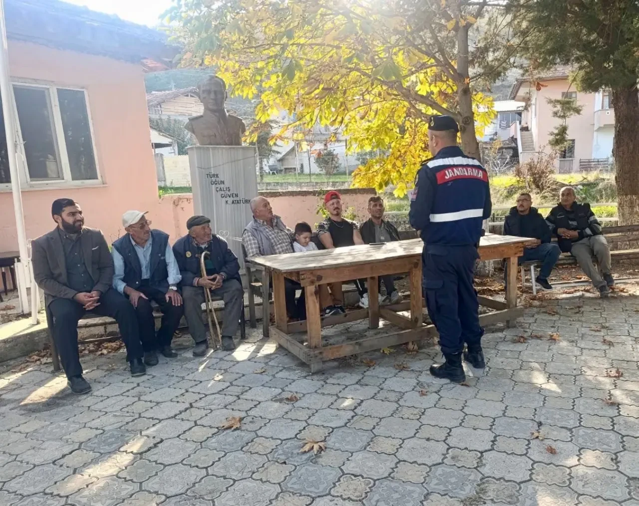 Jandarmadan Dolandırıcılık Uyarısı 2