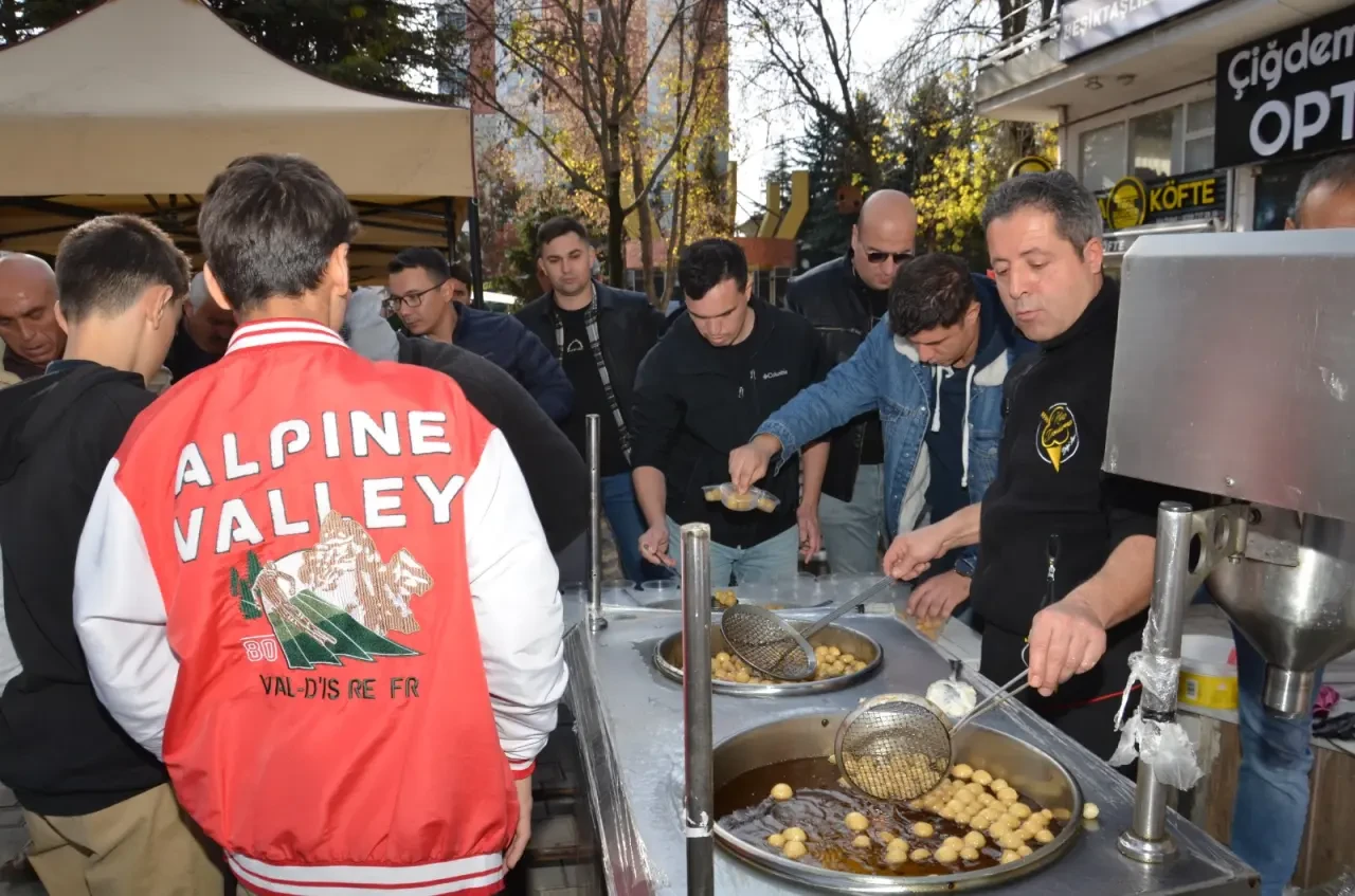 Şehitler İçin Lokma İkramı 7