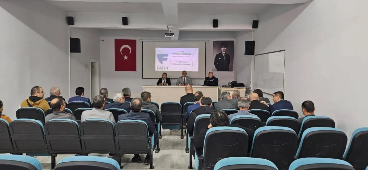 Gümüşhacıköy’de Eğitime Dijital Adım 1