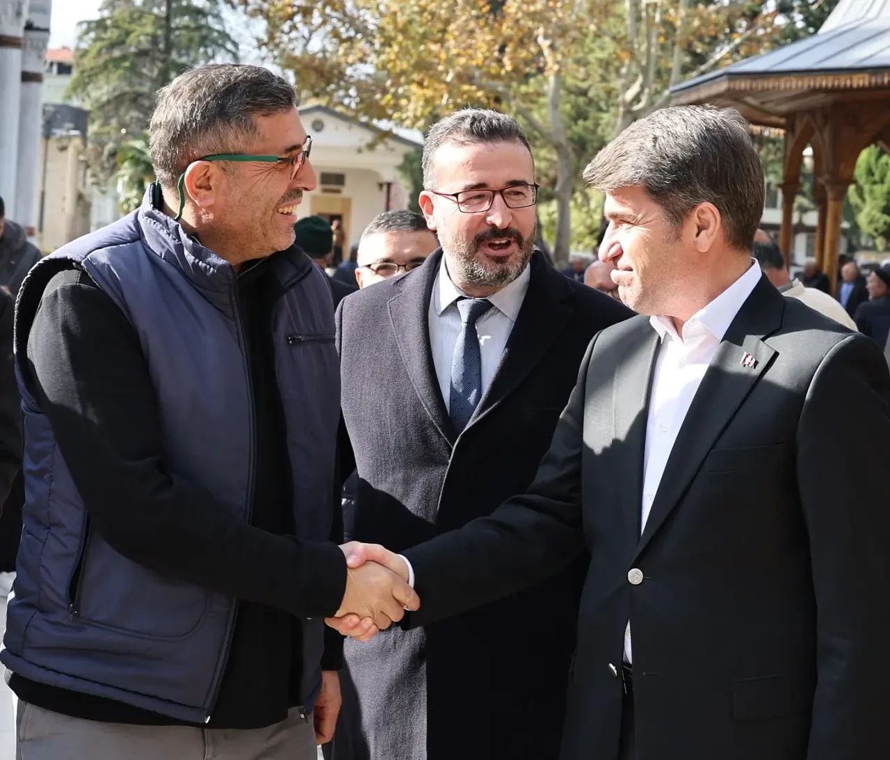 Vali Bakan Tarihi Külliyede Halkla Buluştu! 5