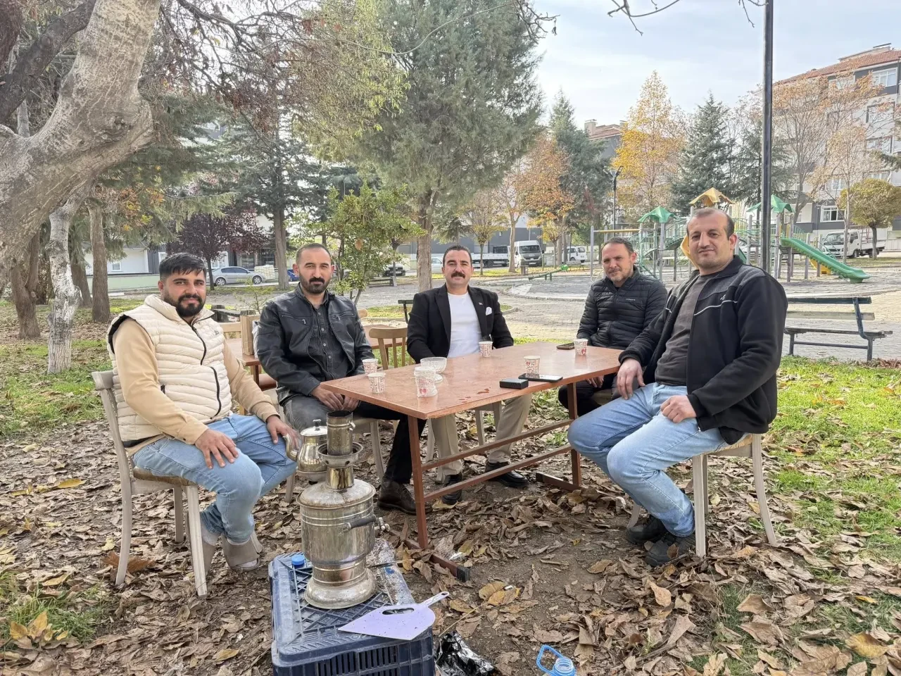 Merzifon Gençleri Esnafın Yanında 1