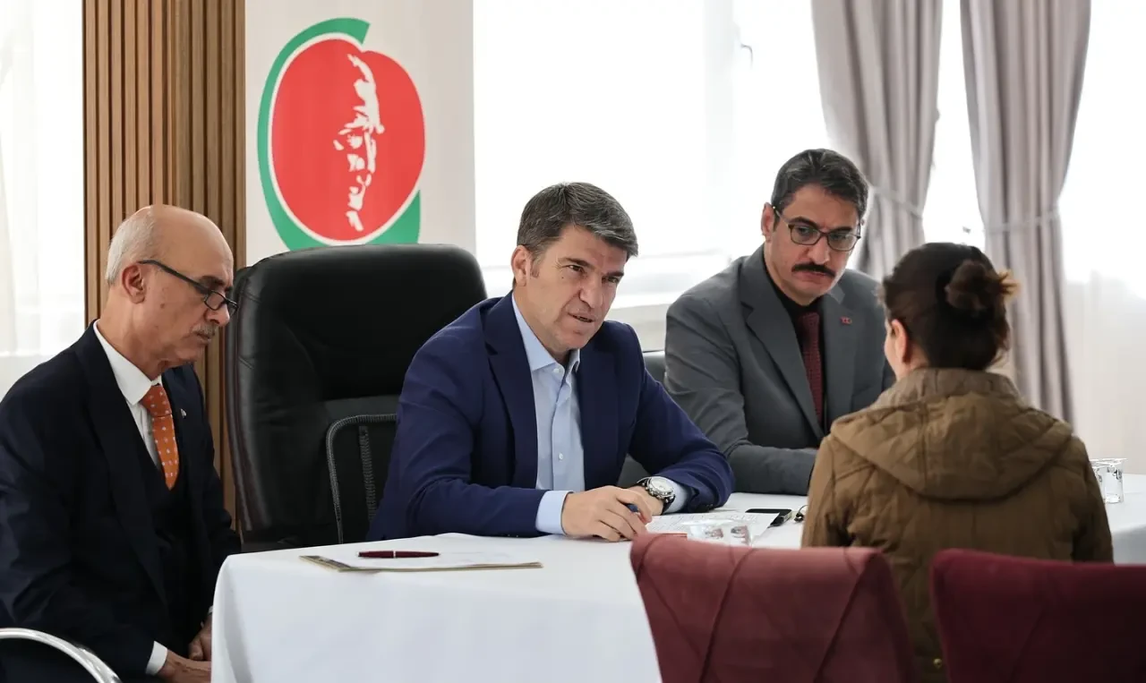 Vali Önder Bakan Halk Günü Buluşmasında Vatandaşları Dinledi 3