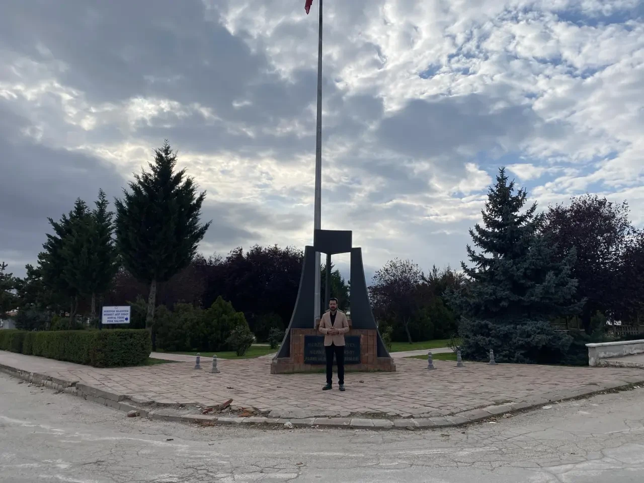 “AK Parti İktidarında Merzifon’un Her Köşesi Yatırımla Buluştu” 6