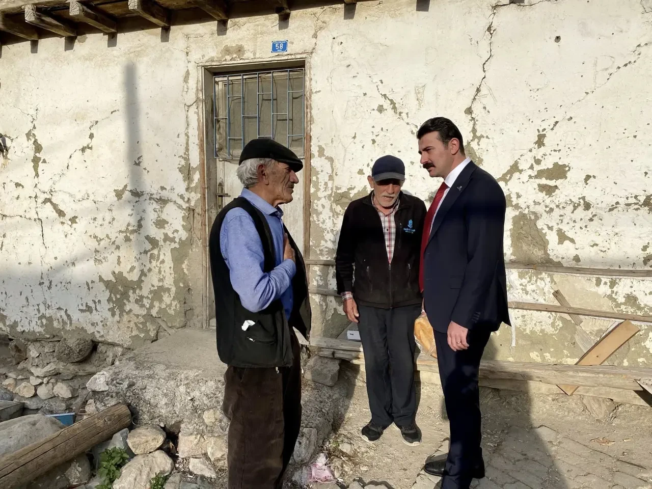 Kaymakam Arslan Gölköy’de Vatandaşlarla Buluştu 1