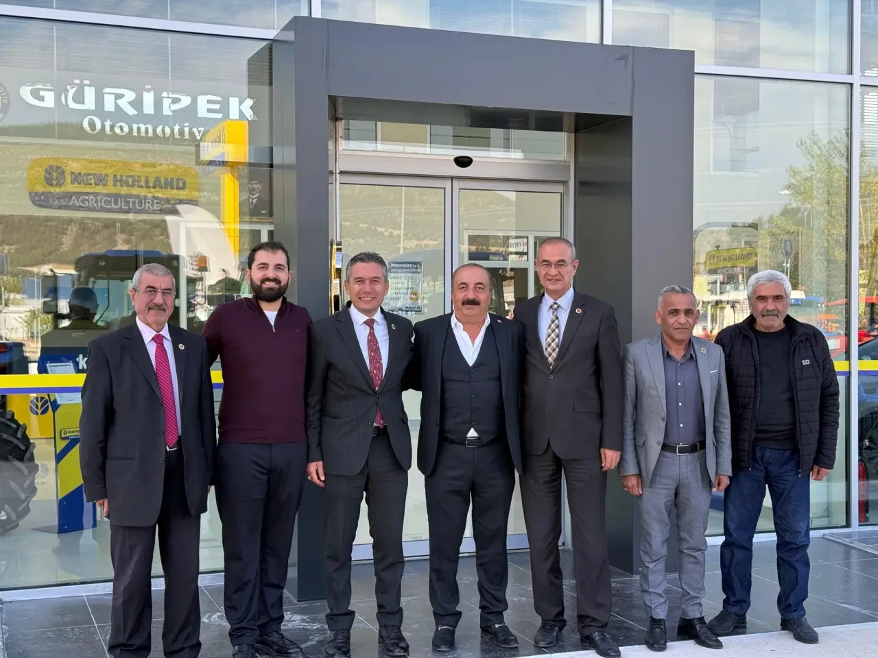 MHP Amasya Teşkilatı Halkla Kucaklaştı 4