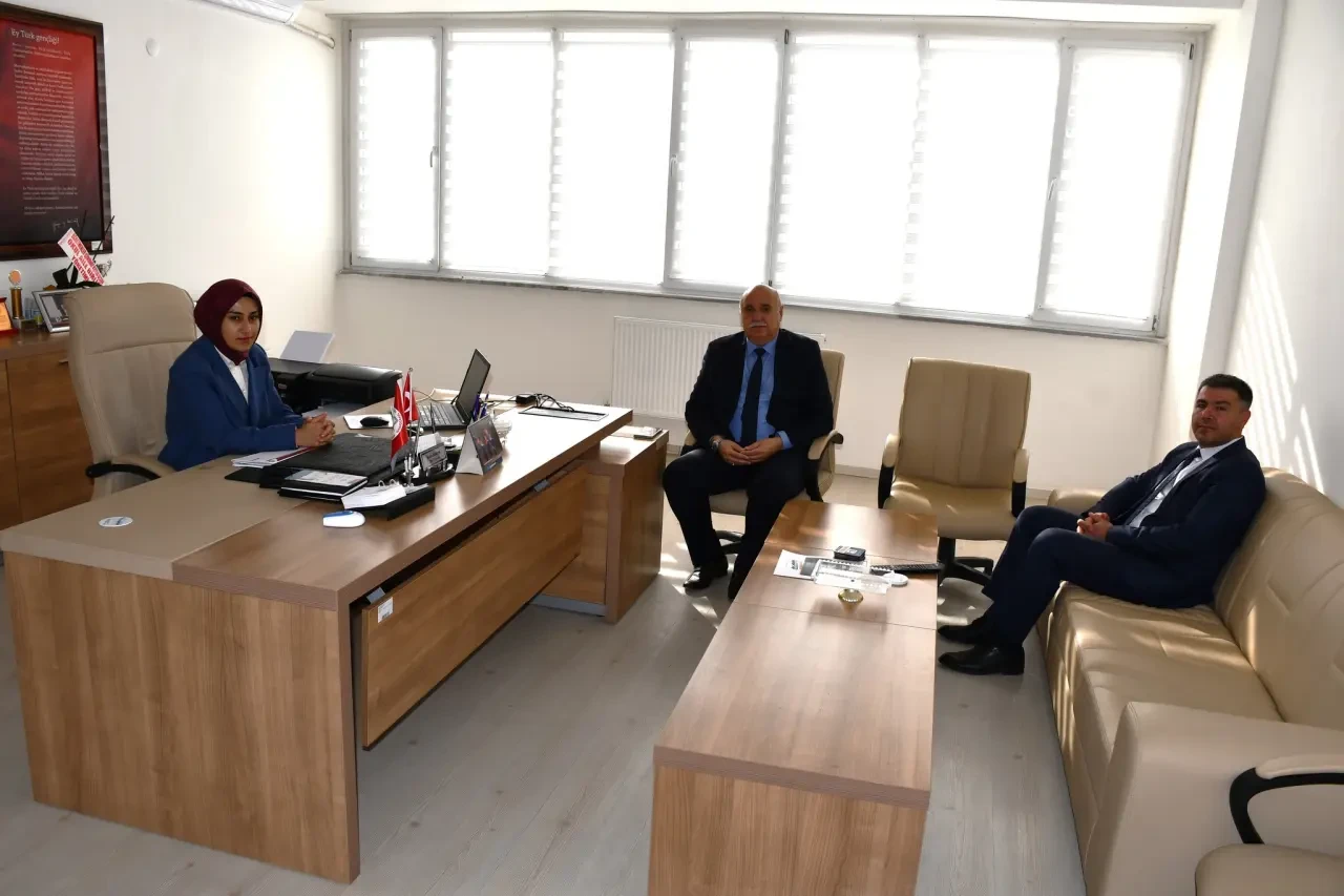 Kaymakam Güneş’ten İlkokula Ziyaret 4