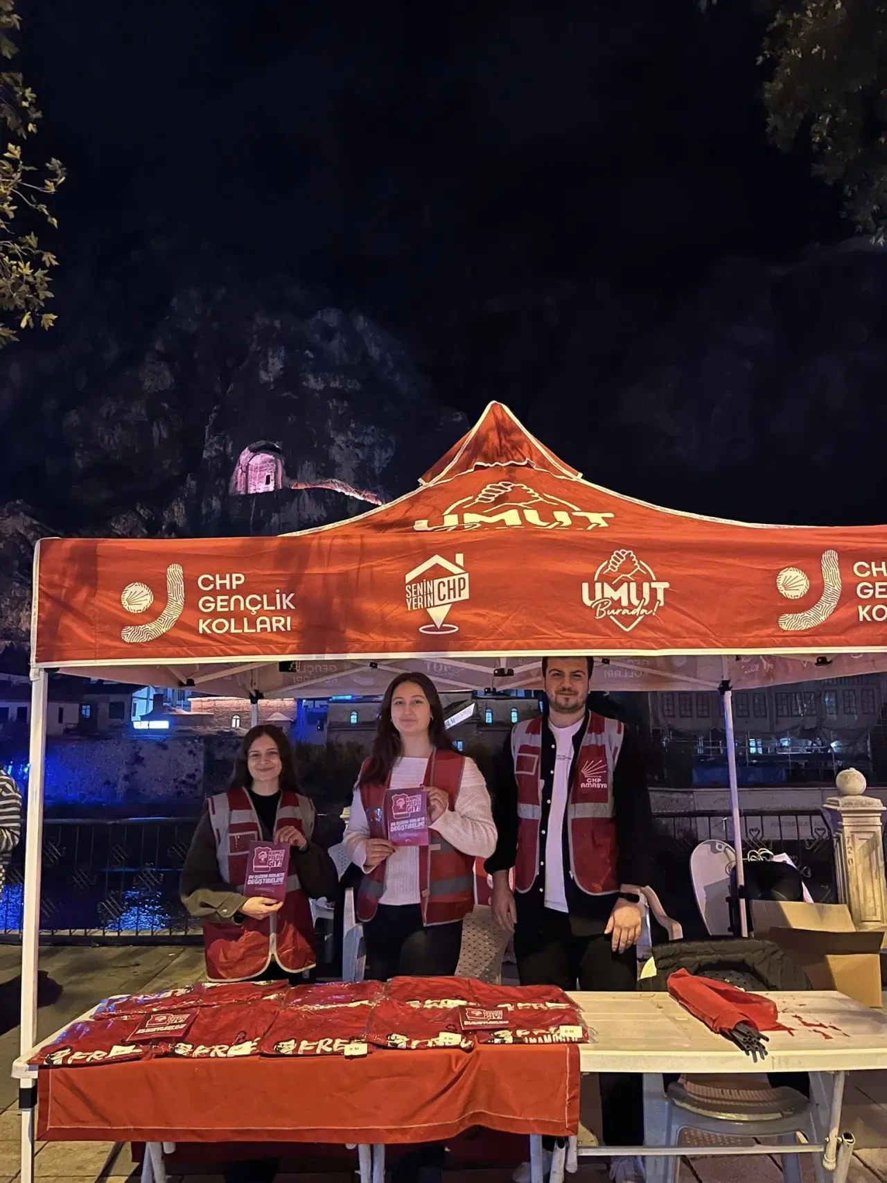 Bu Gençlik Boyun Eğmez 2