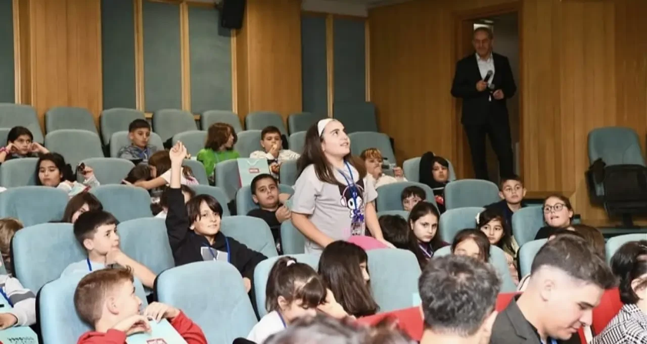 RTÜK Üyesi Hasan Davulcu’dan Öğrencilere Anlamlı Ziyaret ve Sıcak Karşılama 2