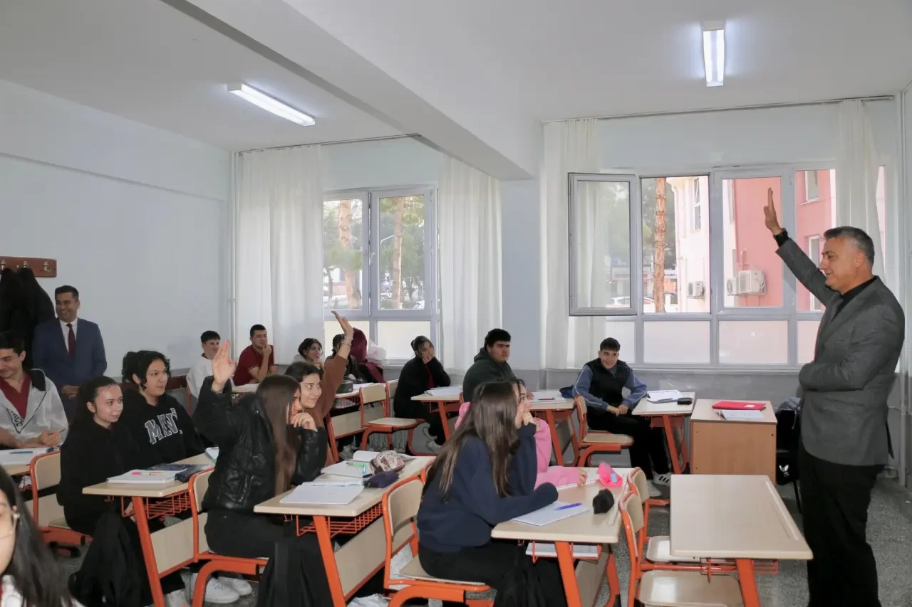 Katipoğlu Öğrencilerle Buluştu 6