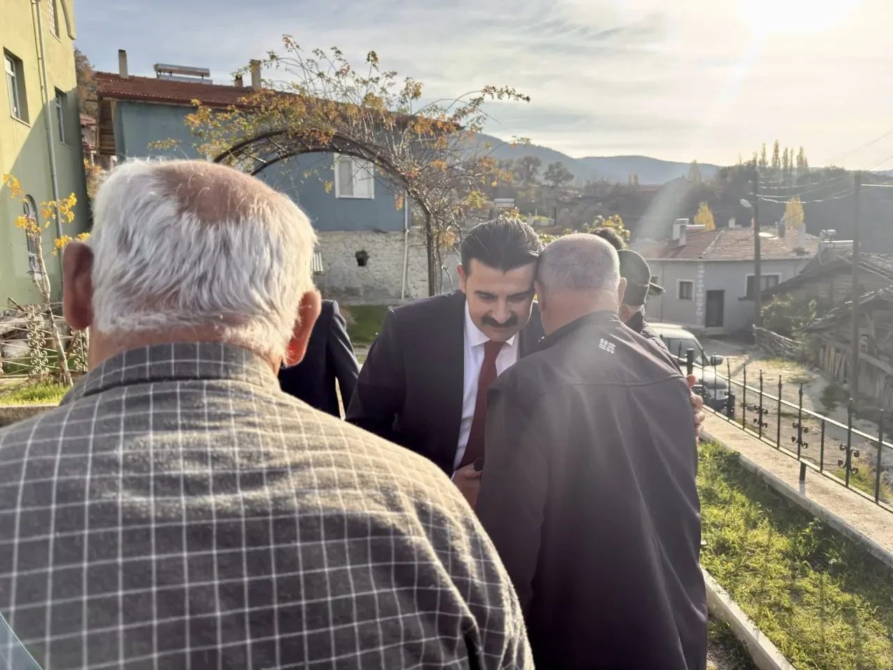 Kaymakam Arslan Gölköy’de Vatandaşlarla Buluştu 2