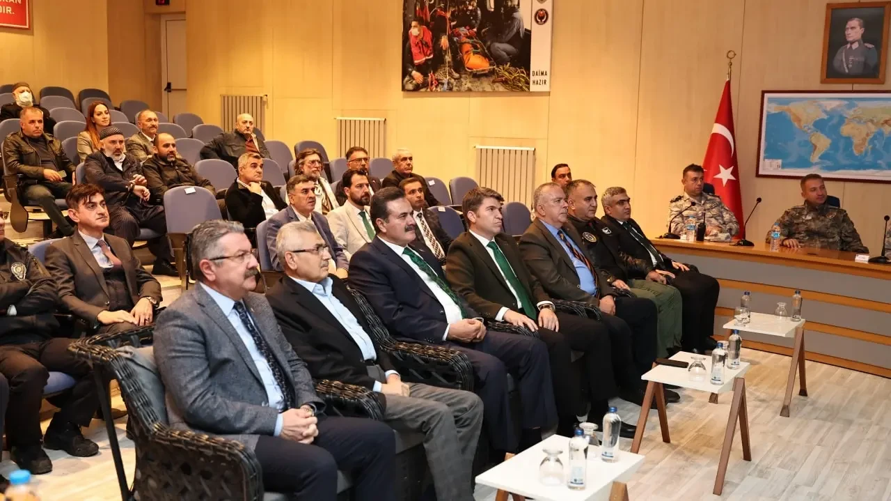 Merzifon’da Mehmetçik Camii'nde İlk İbadet Günü 2