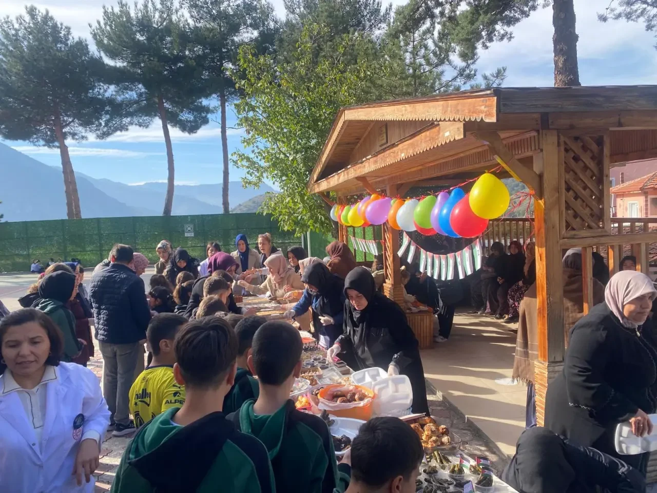 Dayıoğlu’ndan Gazze İçin Destek Kermesi Ziyareti 3