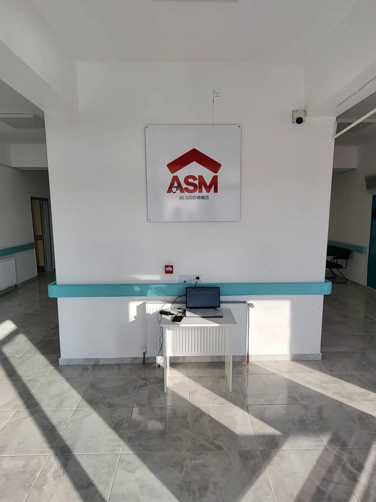 Amasya’da Sağlık Tesislerinde Kurumsal Kimlik Yenileniyor 1