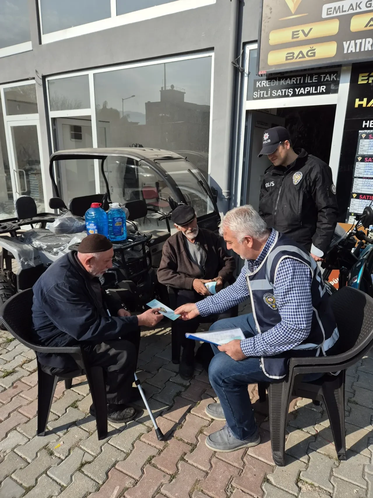 Hamamözü’nde Dolandırıcılığa Karşı Farkındalık Çalışması 3