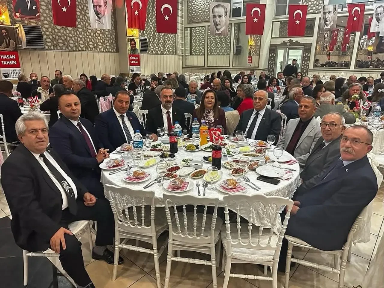 Cumhuriyet Coşkusu Gümüşhacıköy’de Baloyla Kutlandı 1