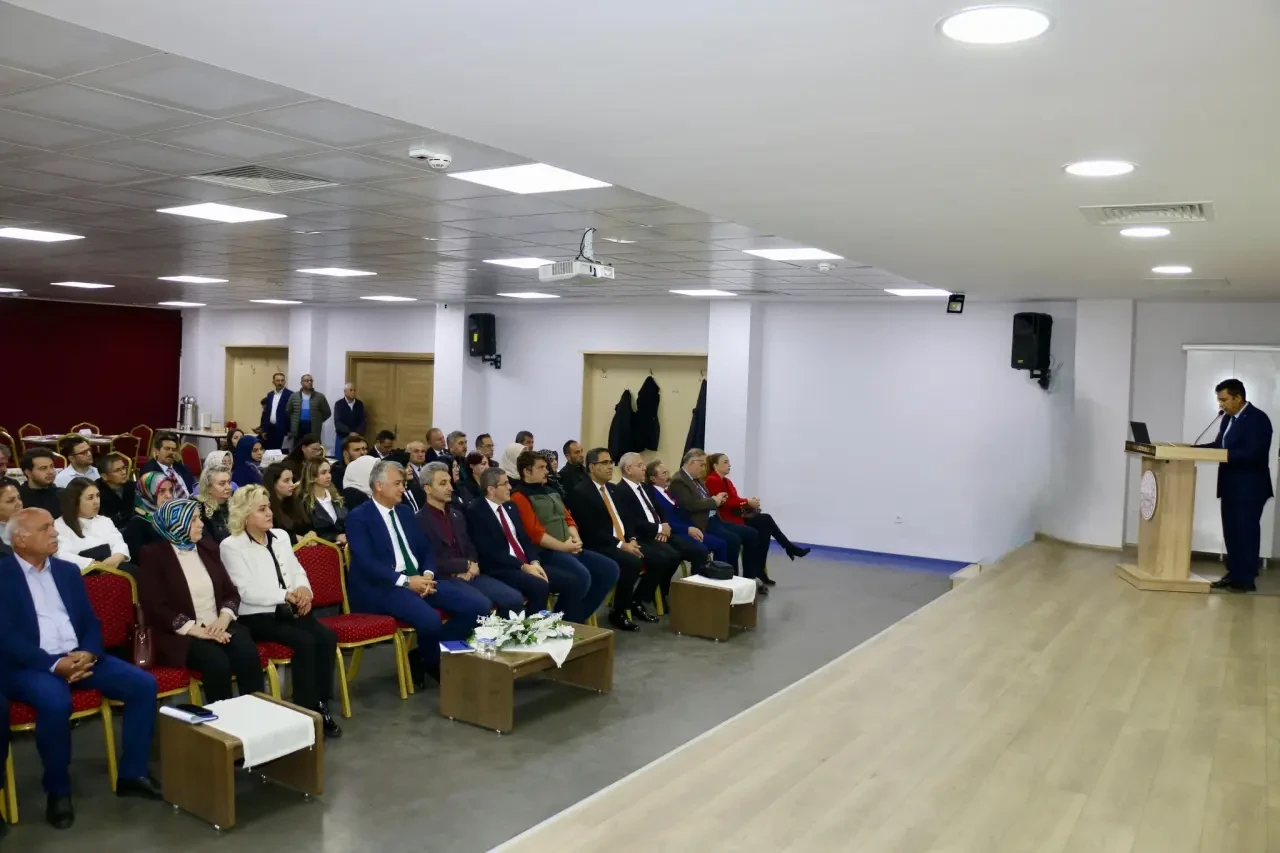 Hayat Boyu Öğrenme Çalıştayı Amasya’da Gerçekleştirildi 2