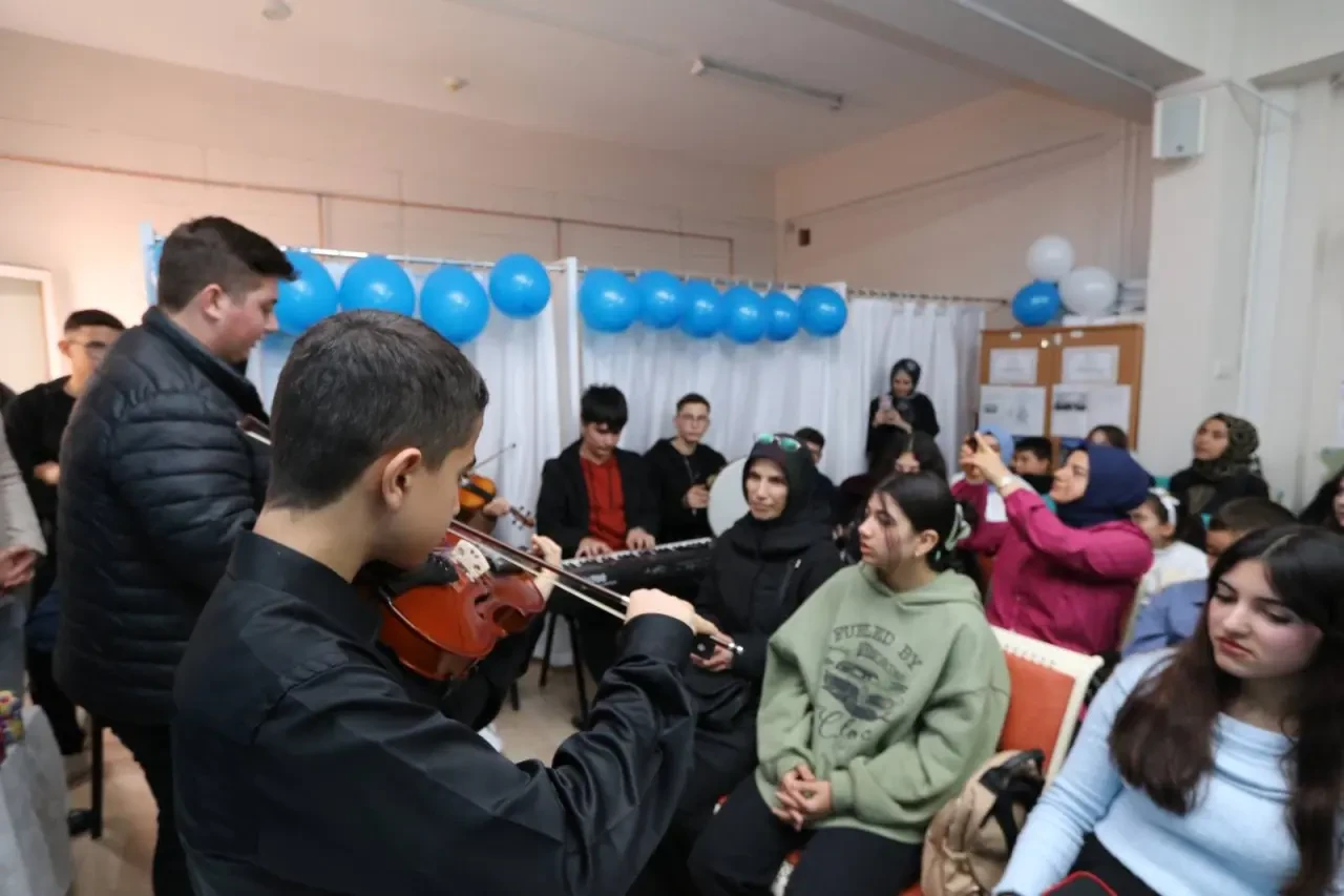 Diyabetli Çocuklara Moral ve Bilgi Desteği 5