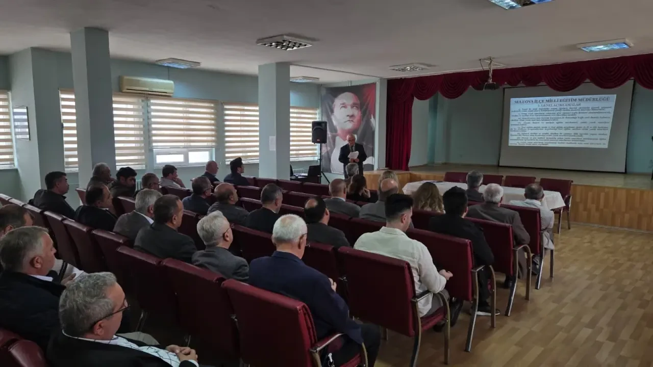 Suluova’da 1. Dönem Ortak Sınav Toplantısı Gerçekleştirildi 2