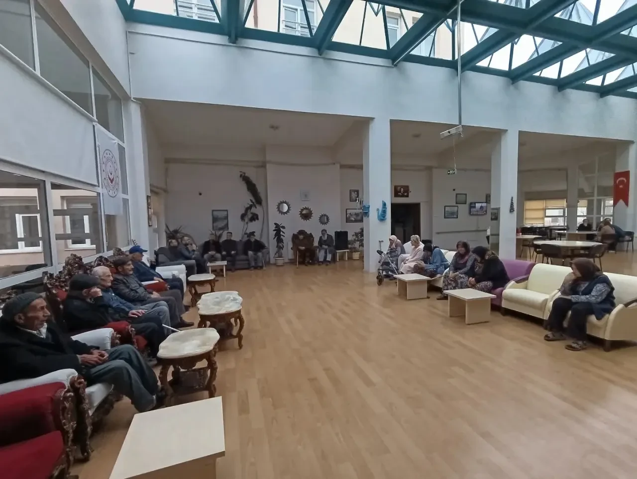 Huzurevinde Üç Aylar Buluşması 1