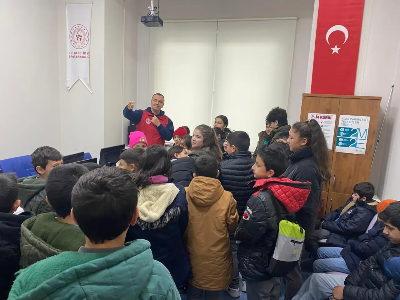 Gençlik Merkezi Öğrencilerle Buluştu 1