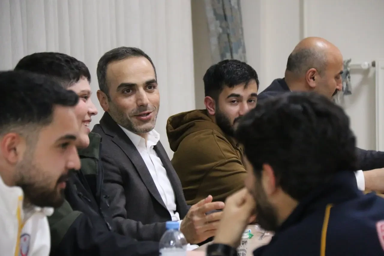 Amasya’da Yurt Buluşması: İl Müdürü Osman Ercan Öğrencilerle Aynı Sofrada 3