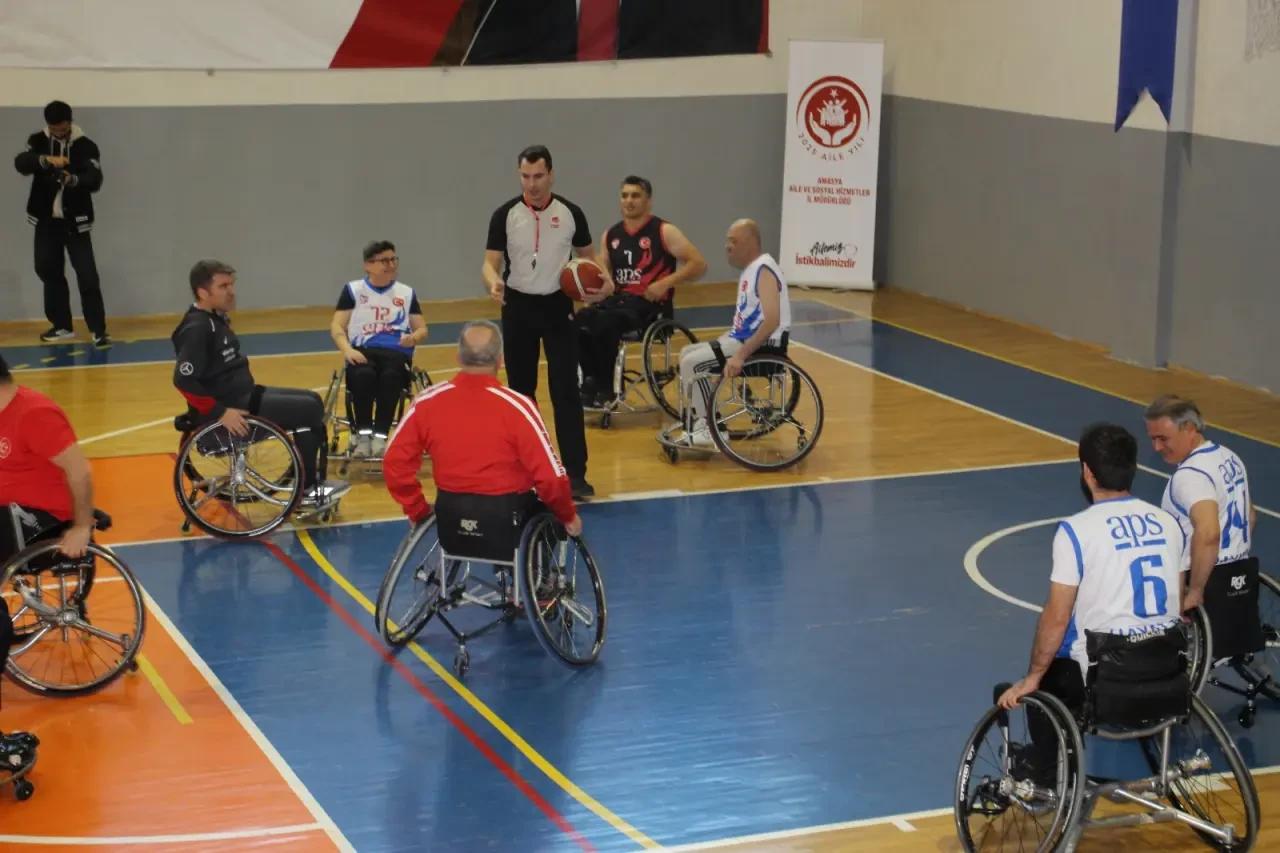 Engelliler Günü’nde Dostluk Müsabakası Yapıldı 2