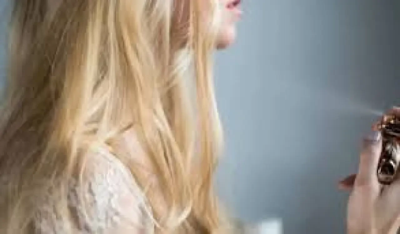 Parfümün Kalıcı Olması İçin Yapılması Gerekenler Nelerdir? İşte Etkili ve Pratik Yöntemler 1