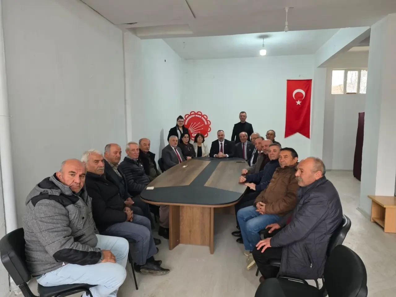 CHP Amasya Sahada: İlçelerle Yakın Temas 1