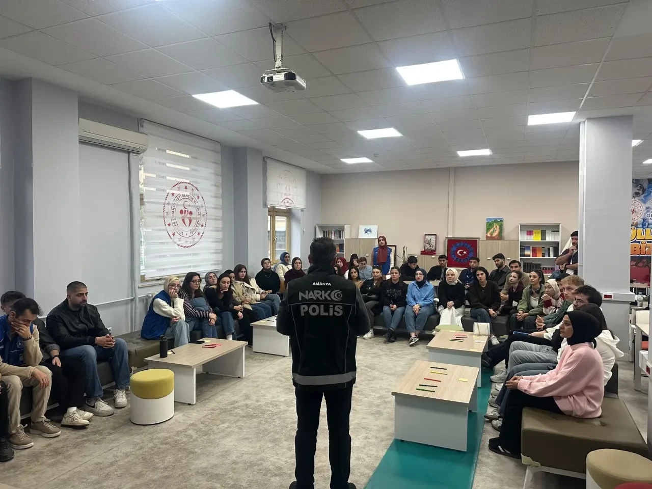 Amasya’da Gençlere Narkotik Farkındalık Eğitimi 1