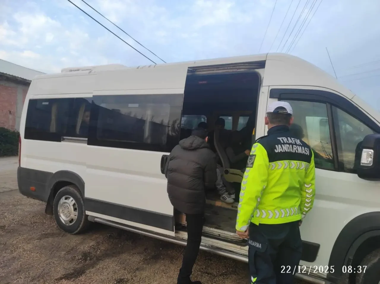 Merzifon’da Okul Servislerine Jandarma Denetimi 4