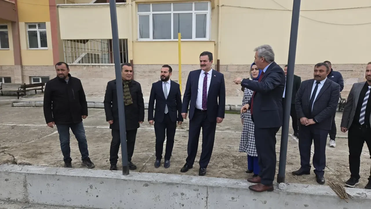 Suluova’da Eğitim Yatırımları Yerinde İncelendi 4