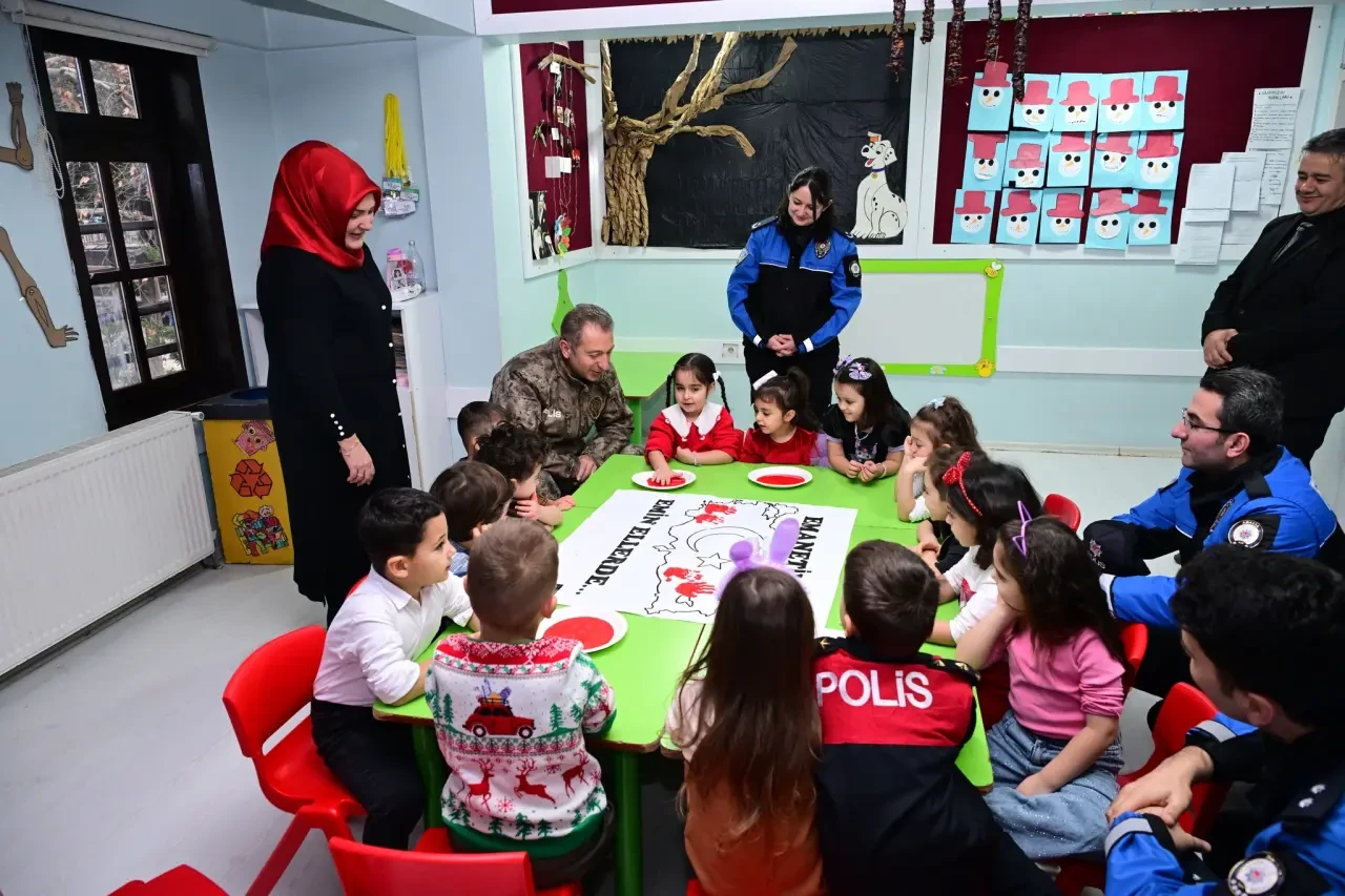 Minik Defne’nin Daveti Karşılıksız Kalmadı 1