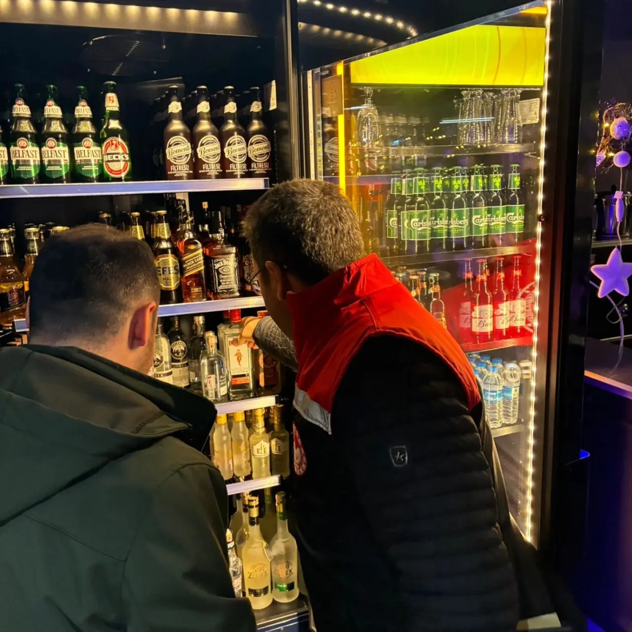 Merzifon’da Yılbaşı Öncesi Alkollü İçki Denetimleri Yapıldı 2