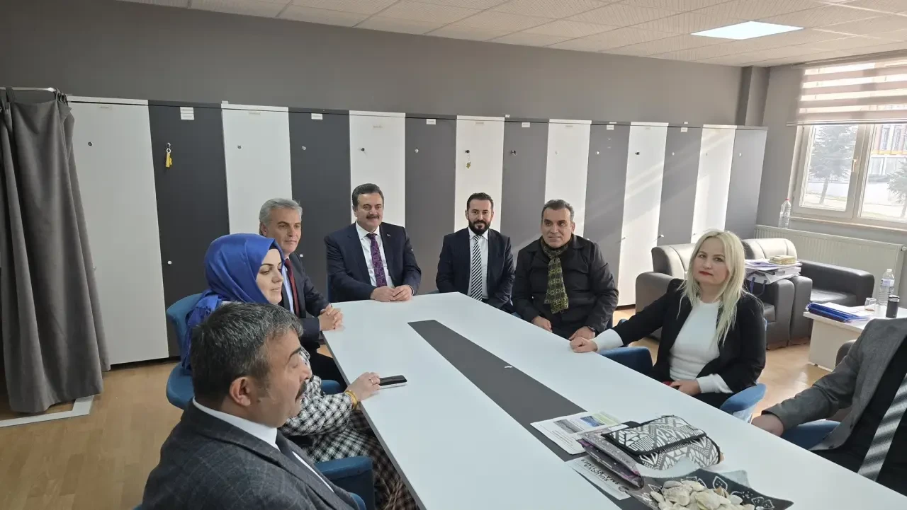 Suluova’da Eğitim Yatırımları Yerinde İncelendi 1