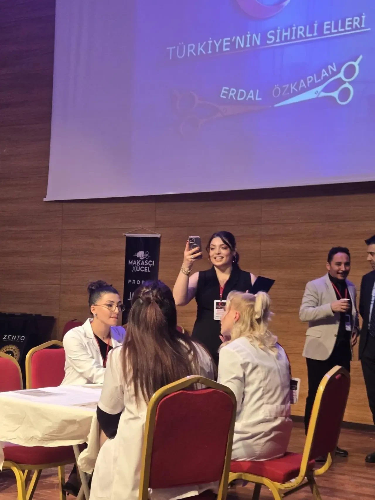 Türkiye’nin Sihirli Elleri’nde Büyük Başarı: Yılın Parlayan İsmi Burcu Kaya 2