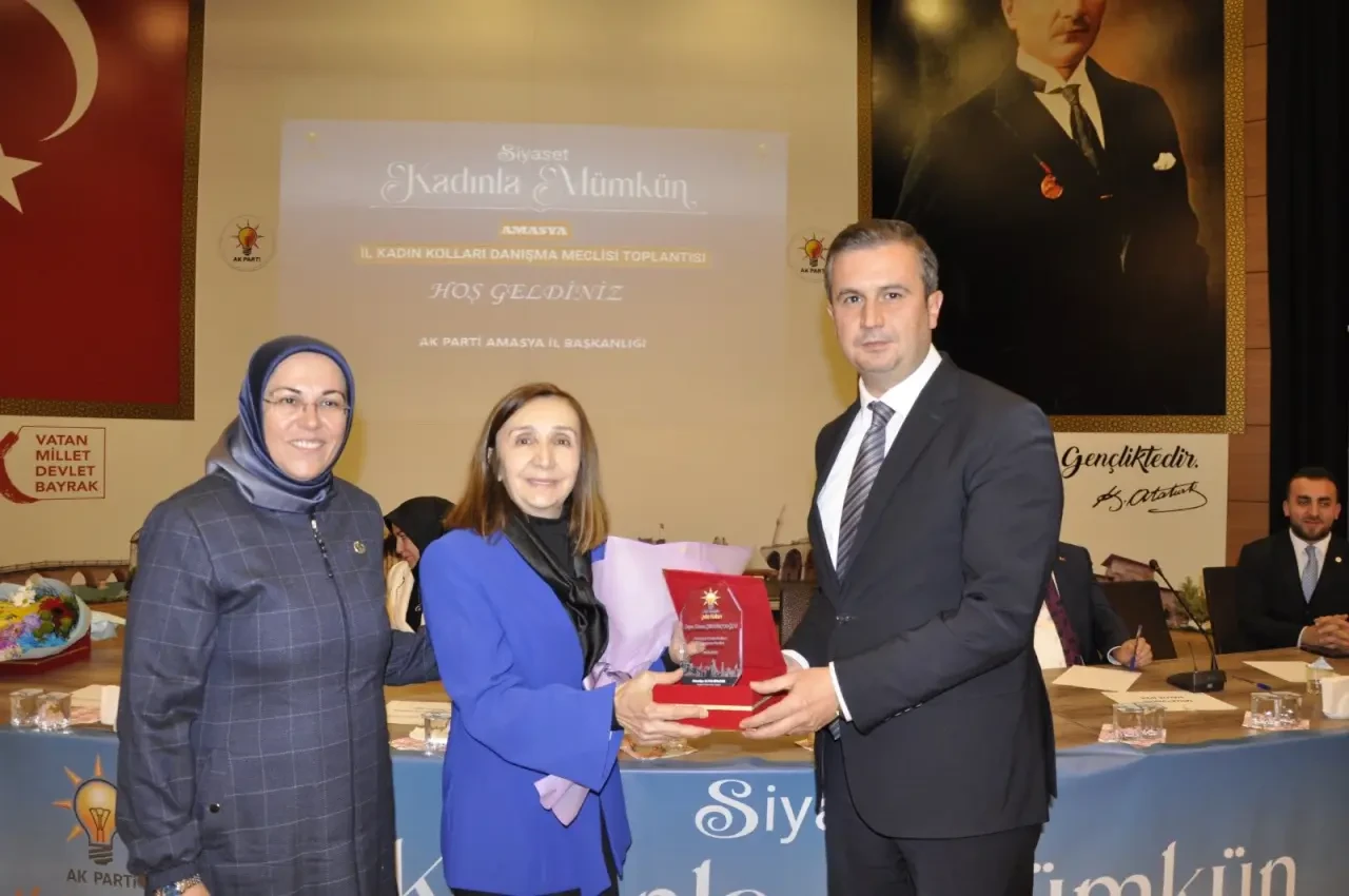 AK Parti Amasya’da Kadın Gücü Toplandı 3