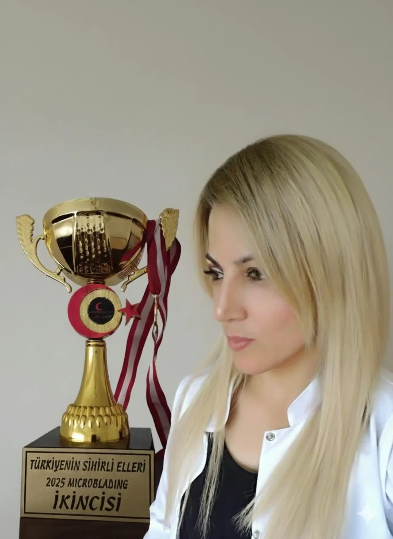 Türkiye’nin Sihirli Elleri’nde Büyük Başarı: Yılın Parlayan İsmi Burcu Kaya 6