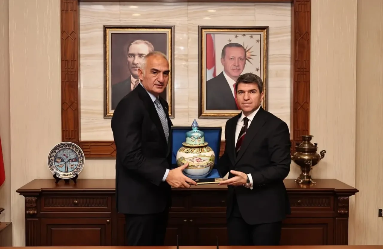 Amasya Valiliği’nde Önemli Görüşme 4