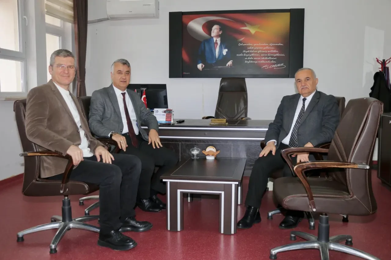 Eğitim Masaya Yatırıldı 1