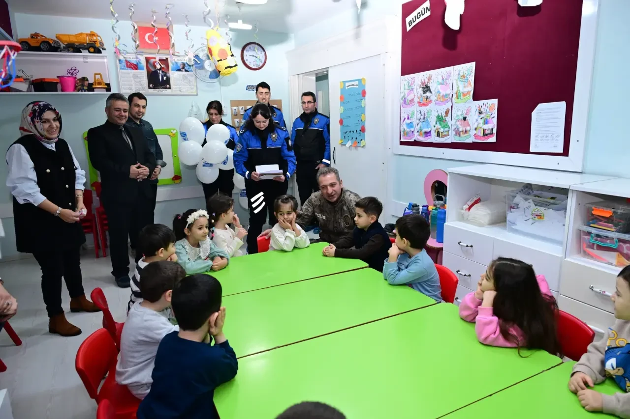 Minik Defne’nin Daveti Karşılıksız Kalmadı 3