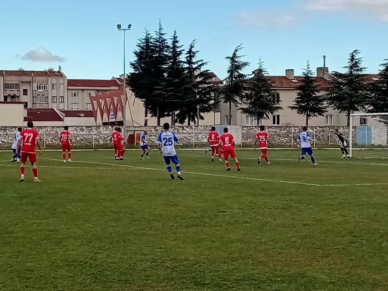 Takım Yok, Futbol Yok, Skor: 0-1 4