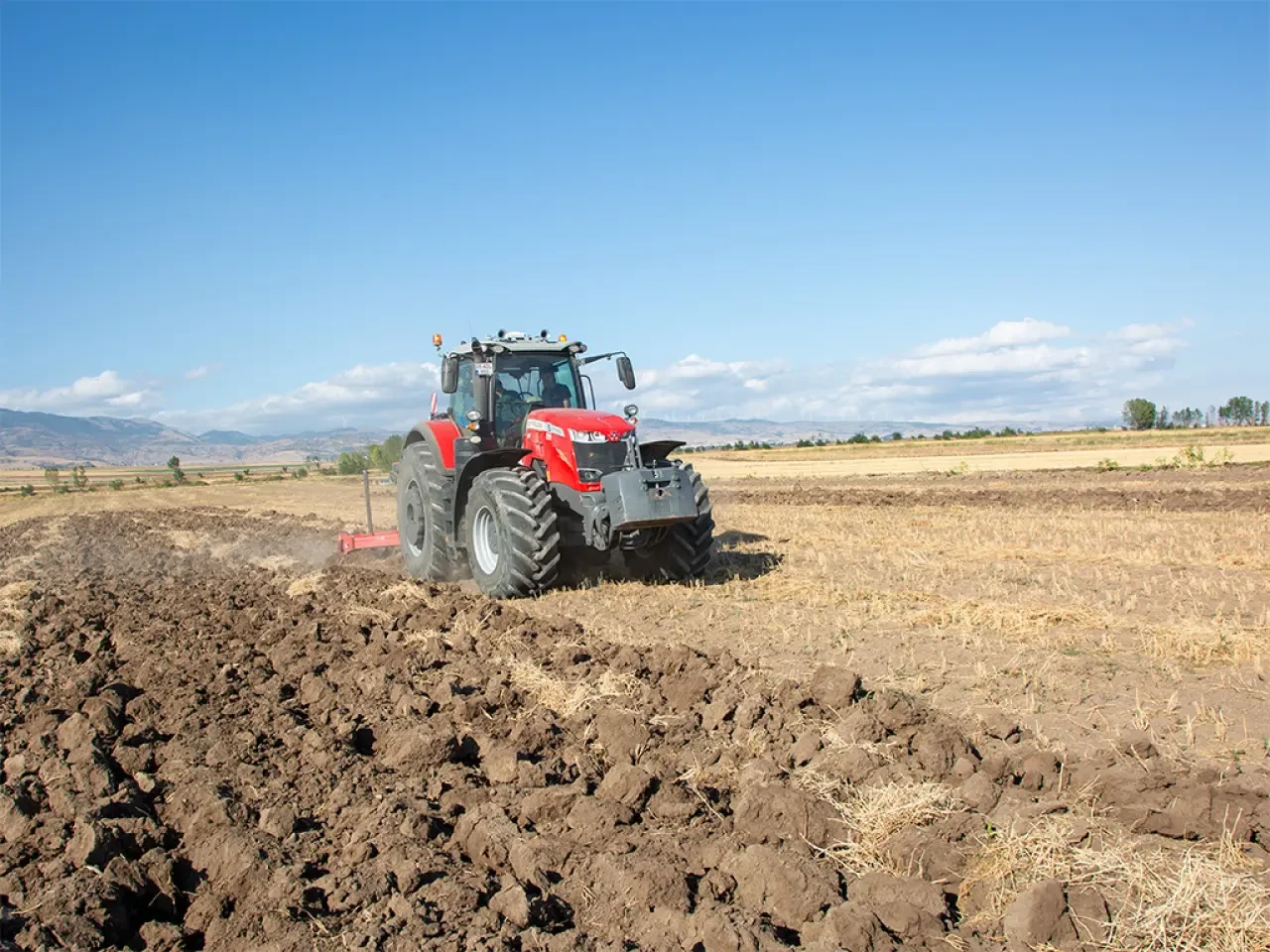 Amasya DSYB’den Üreticilere Toprak Hazırlama Desteği 1