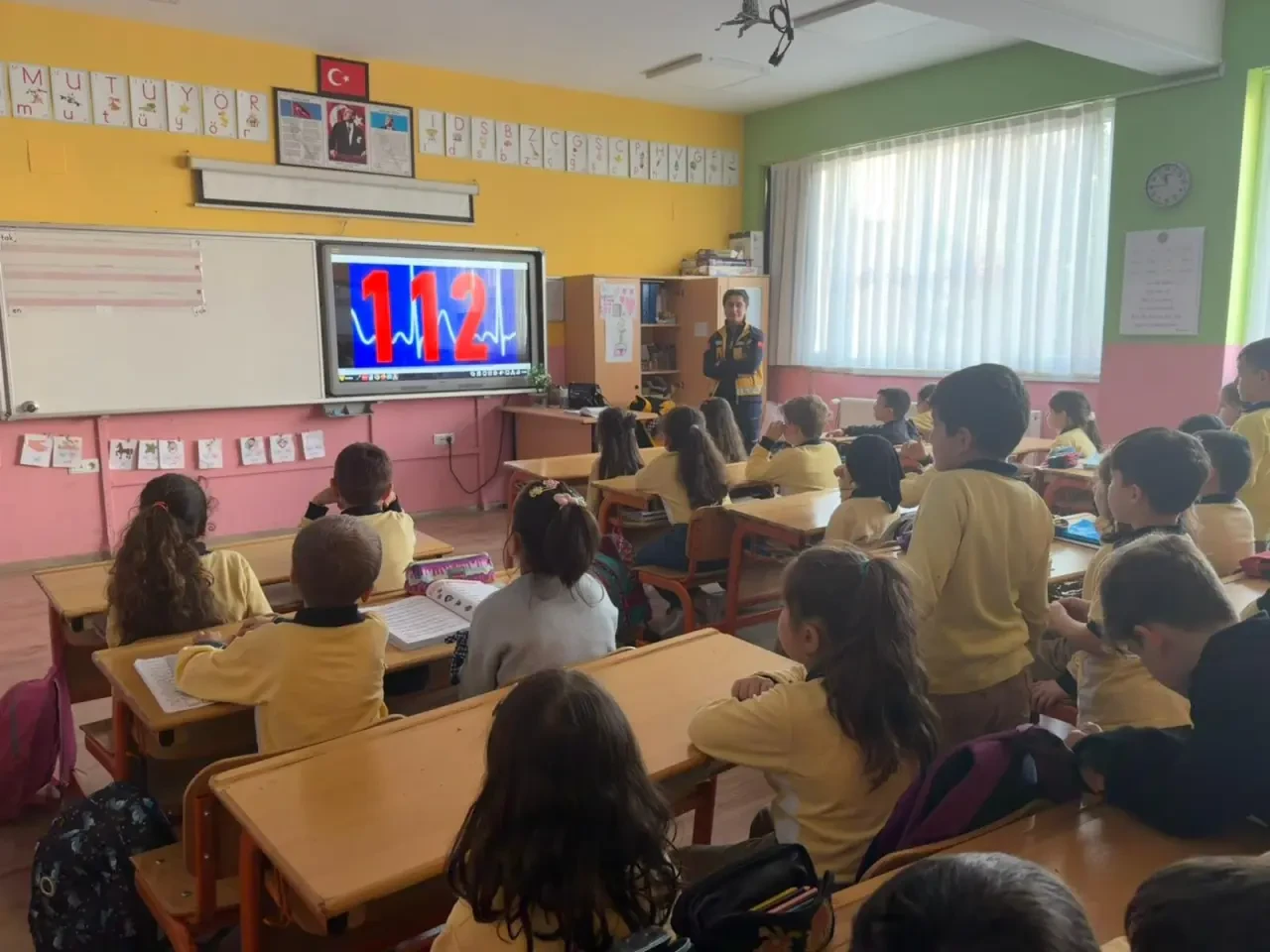 Amasya’da Minik Öğrencilere 112 ve Ambulans Eğitimi 2