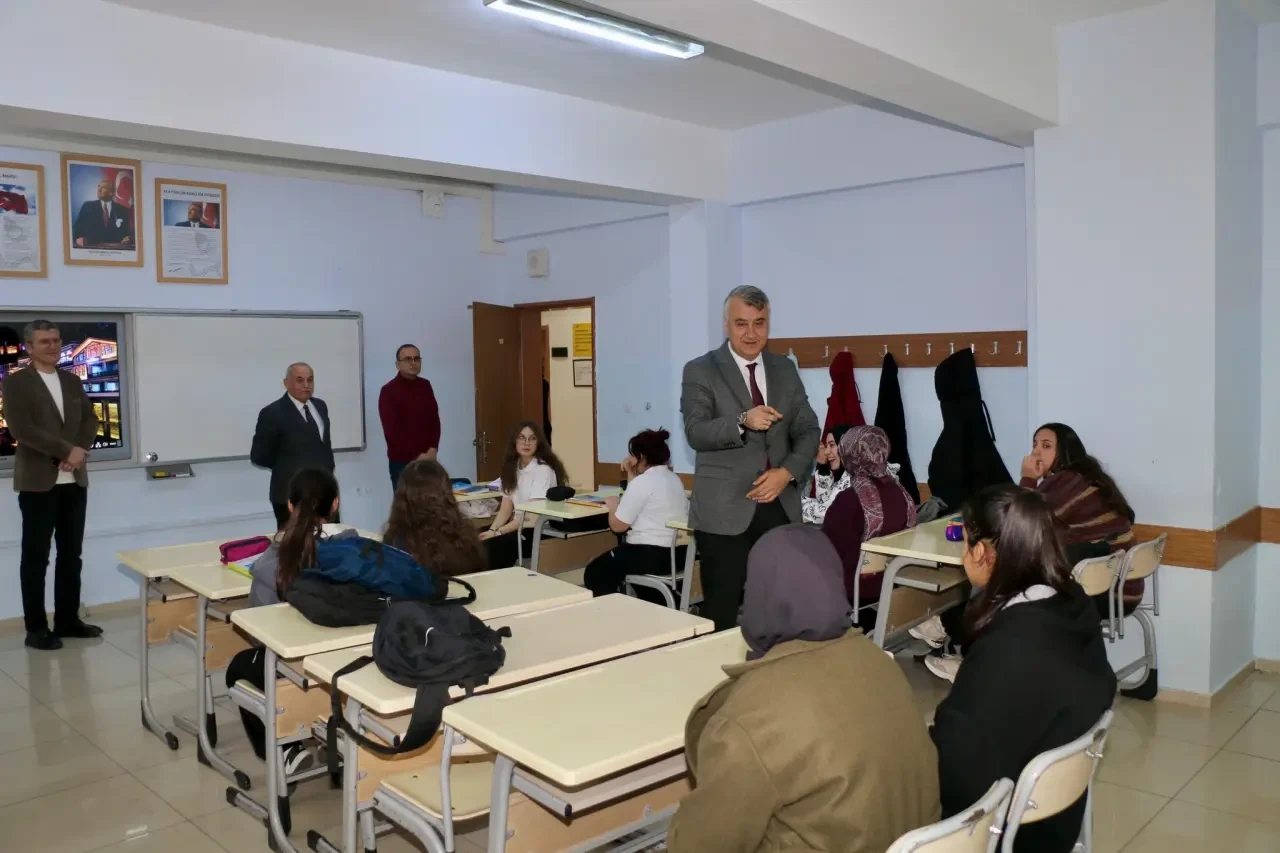 Eğitim Masaya Yatırıldı 4