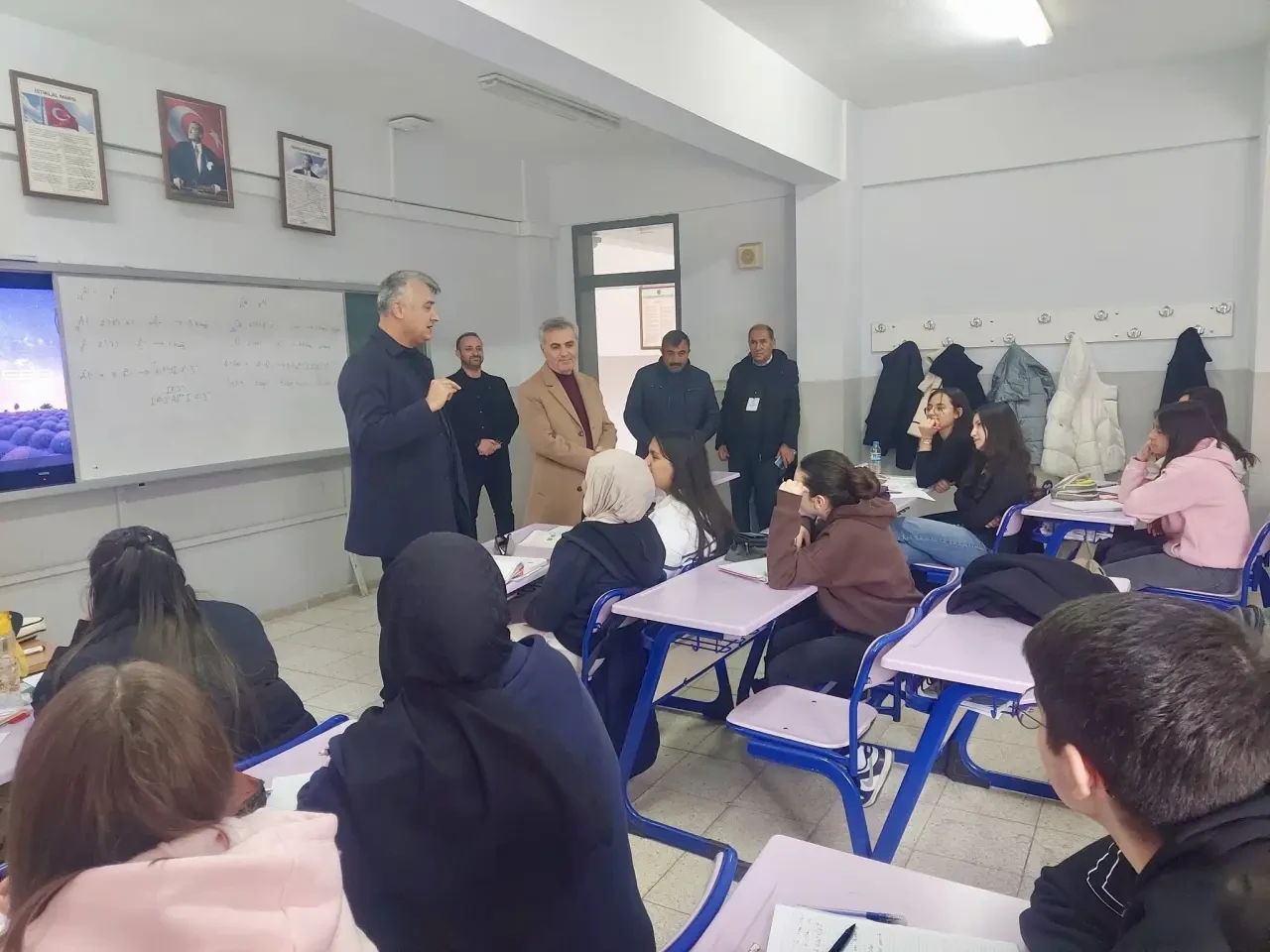 Katipoğlu Suluova’da Okulları İnceledi 1