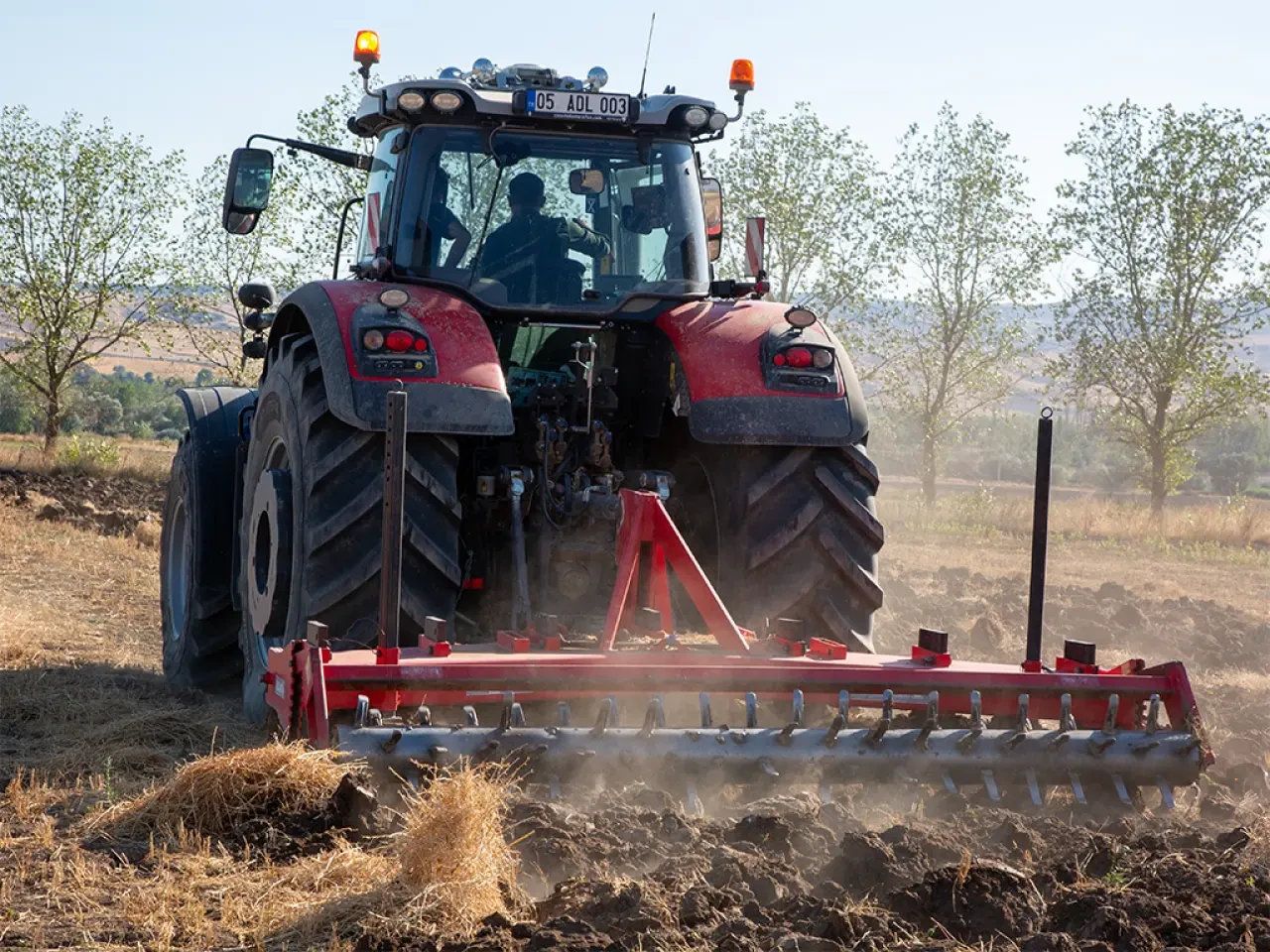 Amasya DSYB’den Üreticilere Toprak Hazırlama Desteği 3