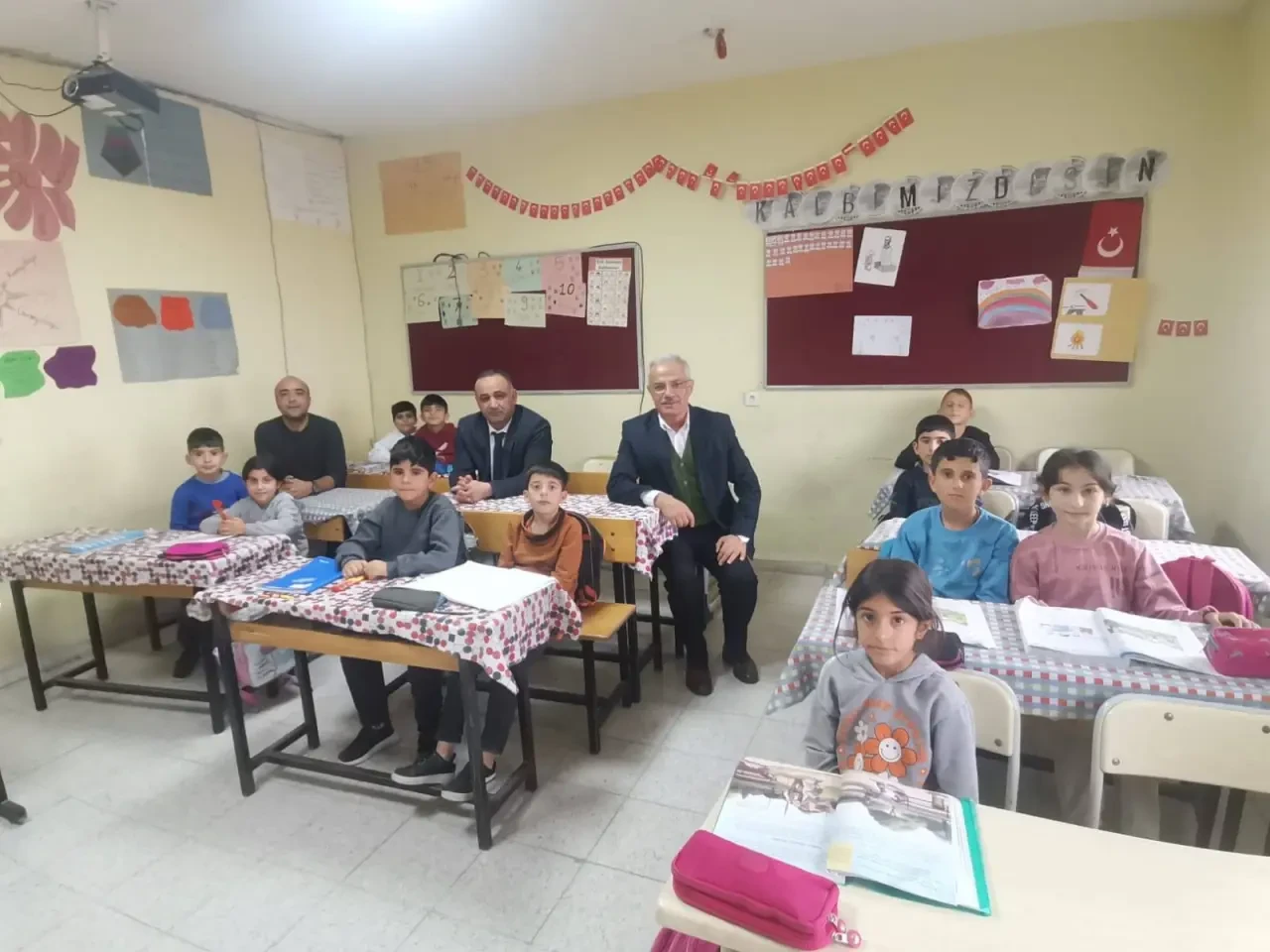 Ahmet Yozgat’tan Köy Okulu Ziyareti 1